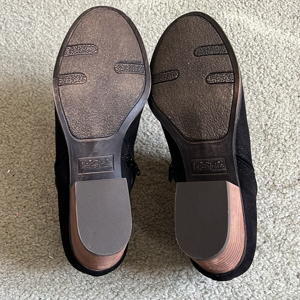 Life Stride black booties - Picture 3 of 3